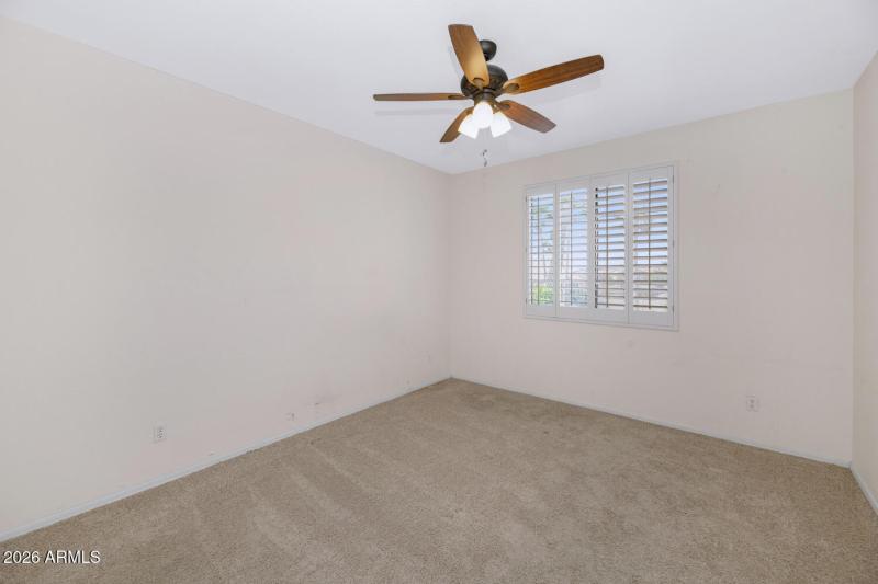 20387 N 53rd Ave-large-023-032-20387 N 5