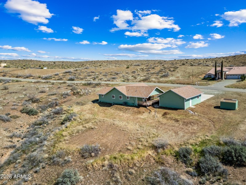 Lots of additional buildable space