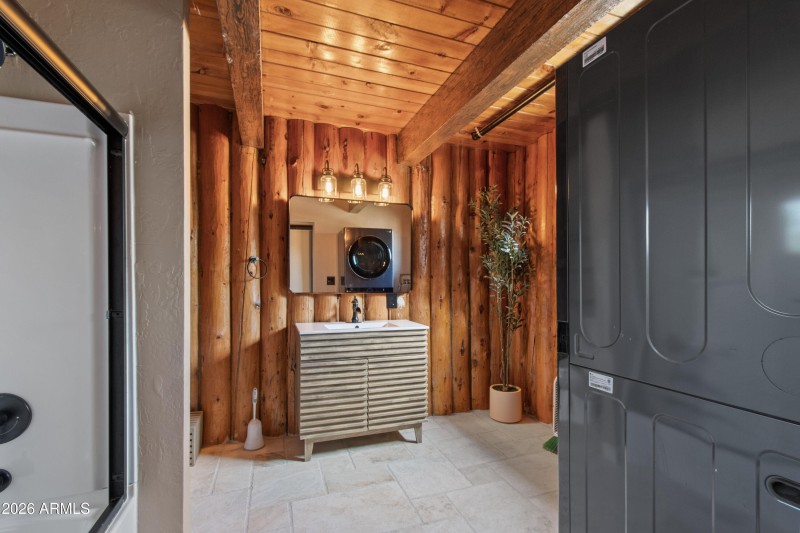 Guest Bath downstairs