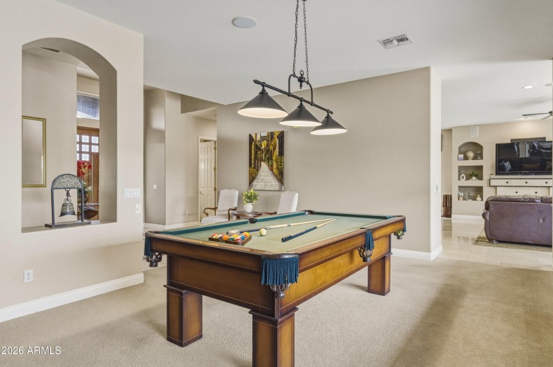 636 E Vermont Dr-110