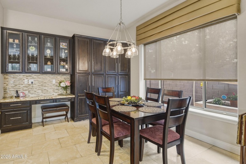 636 E Vermont Dr-118