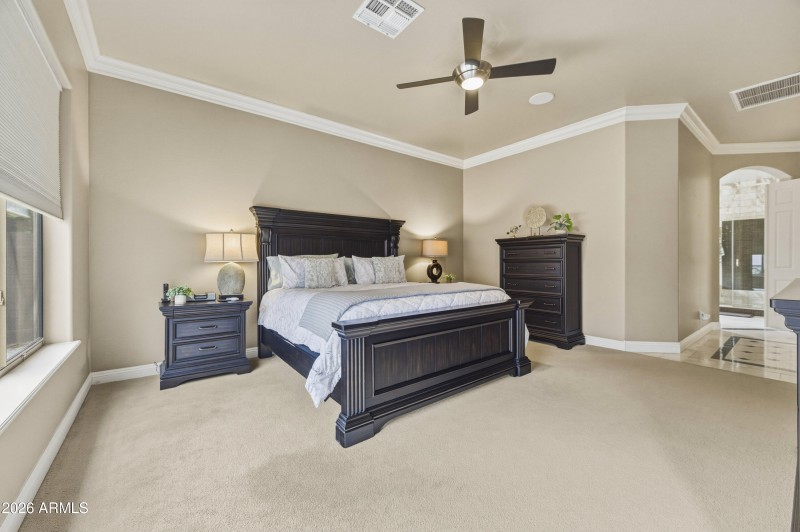 636 E Vermont Dr-133