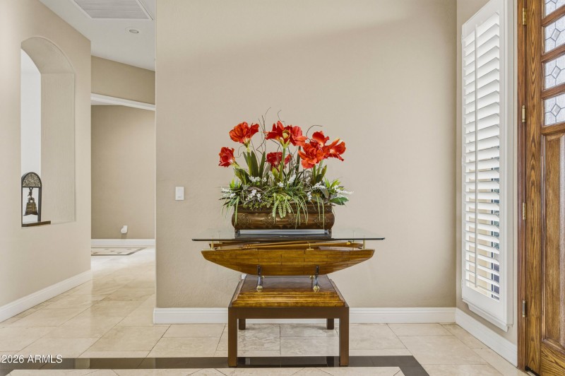 636 E Vermont Dr-135