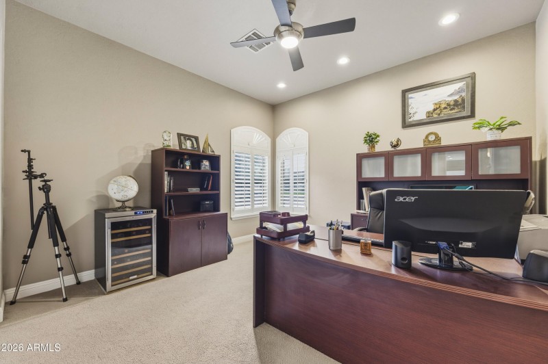 636 E Vermont Dr-138