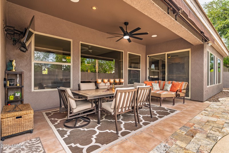 636 E Vermont Dr-157