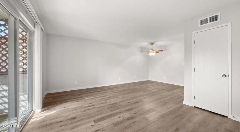 original-4E4A3CBF-DB08-407F-B23D-F7ACE1C