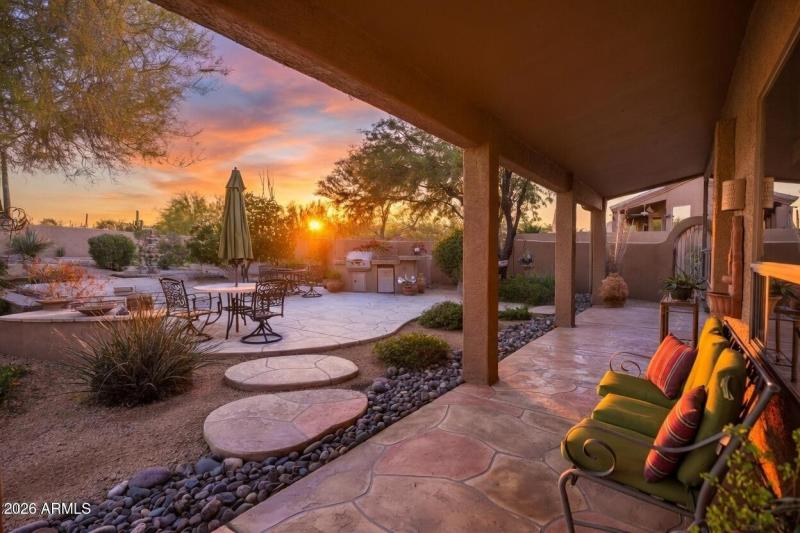 Sunrise Patio