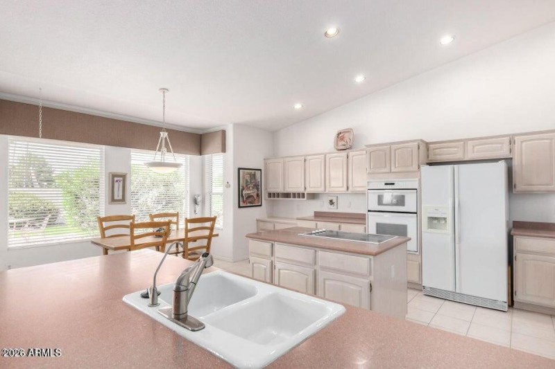 20220521221410653582000000-o