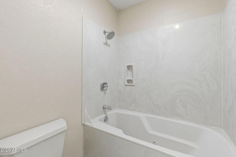 22-Primary Bathroom (2)