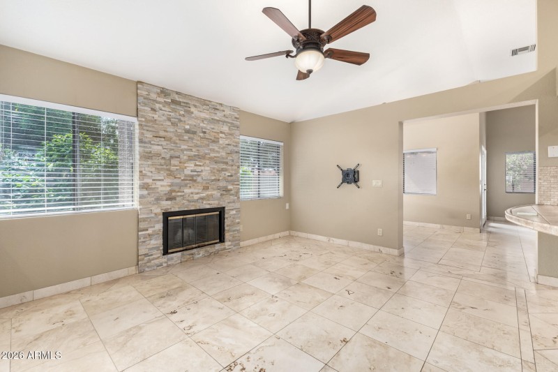 12_-_Captain_Dreyfus[1]