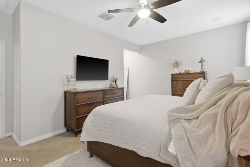 14-web-or-mls-16640 E Jean Dr-14