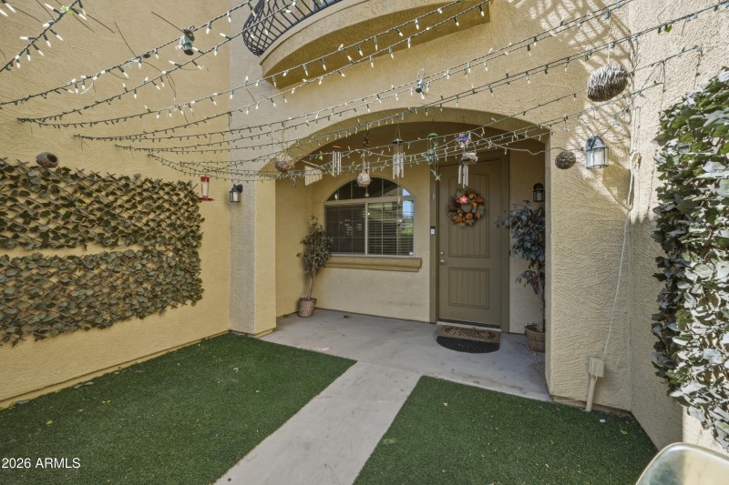 Front Courtyard Area