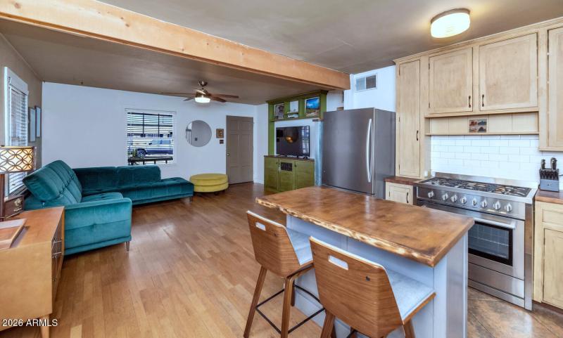 9624 N 2nd St-013-028-1500x901