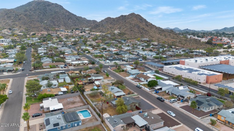 9624 N 2nd St-026-009-1500x844