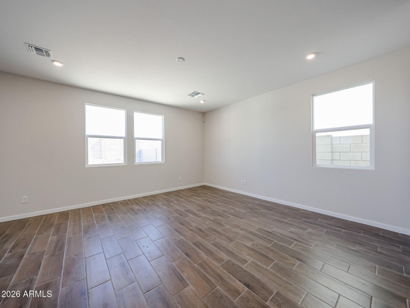 07_Oak-Manzanita-at-Teravalis_Buckeye_Ho