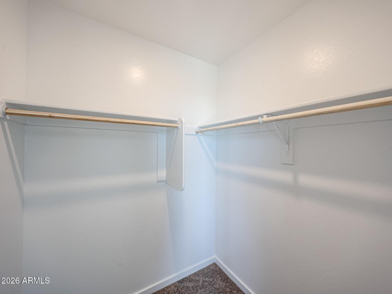 21_Oak-Manzanita-at-Teravalis_Buckeye_Ho