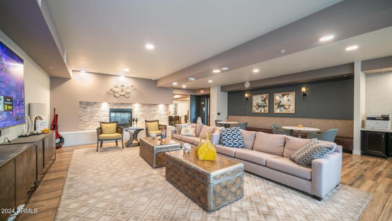 2511 W Queen Creek Rd-7