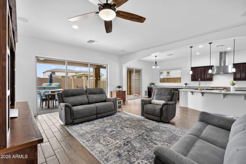 16-web-or-mls-12Quantum Way