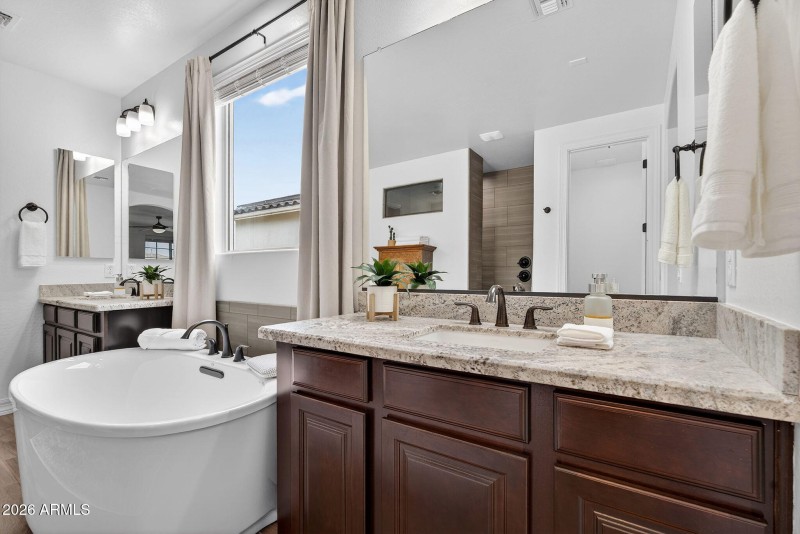 41-web-or-mls-37Quantum Way