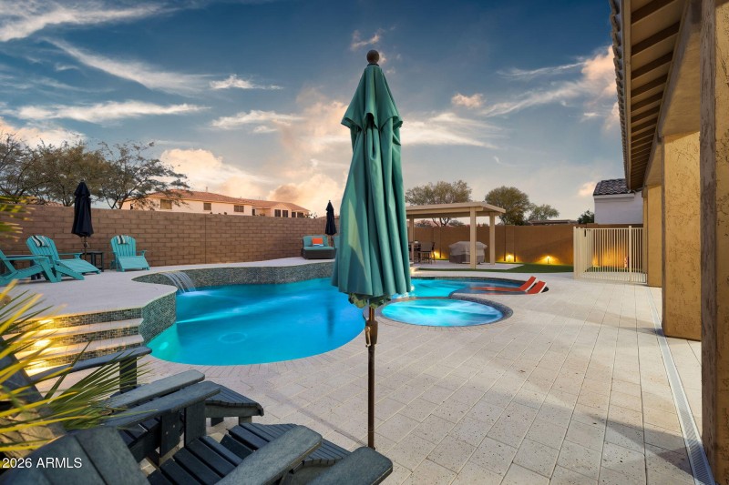 67-web-or-mls-4717 Quantum Way-6