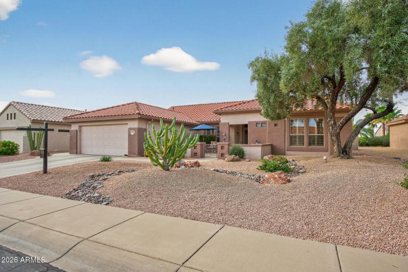 06_16021_W_Silver_Breeze_Dr6_mls