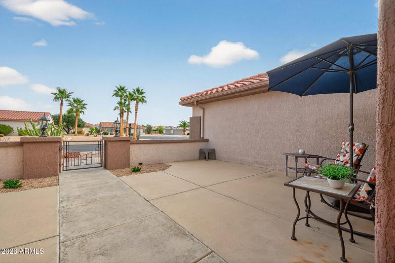 10_16021_W_Silver_Breeze_Dr10_mls