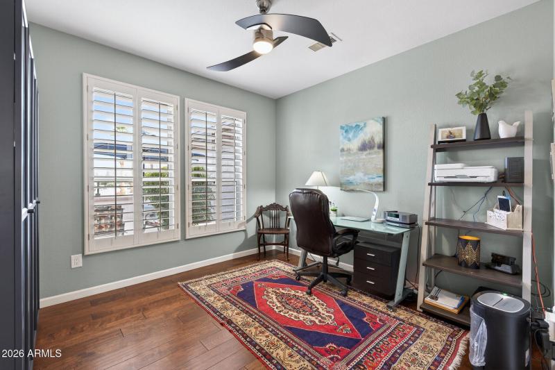 16_16021_W_Silver_Breeze_Dr16_mls