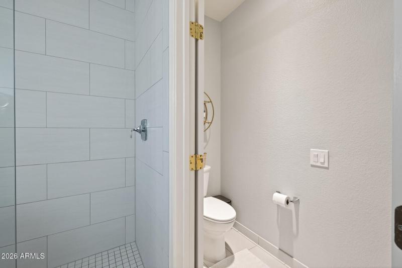 41_16021_W_Silver_Breeze_Dr41_mls