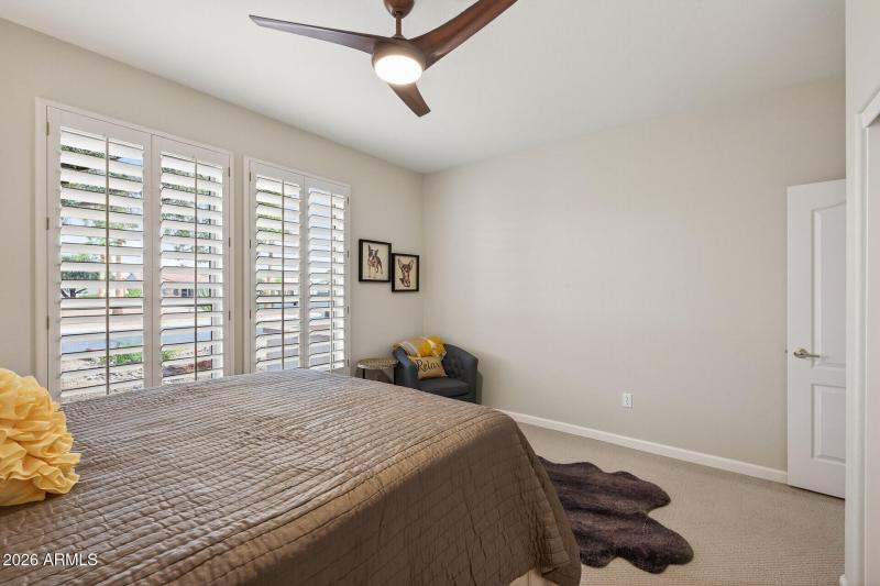 45_16021_W_Silver_Breeze_Dr45_mls