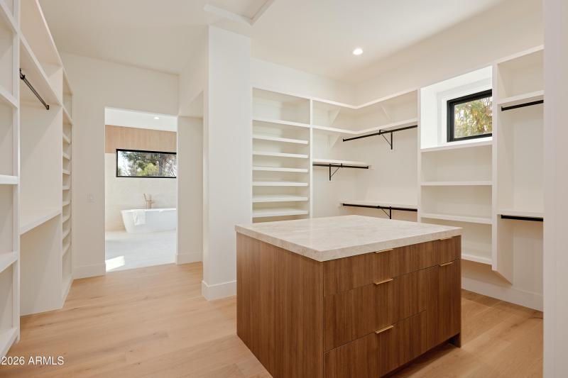 PropertyImageCo_2901EPiersonSt_WEB_3