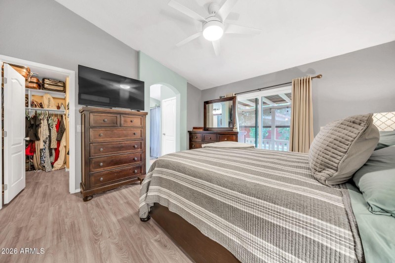 15249 W Honeysuckle Ln-23