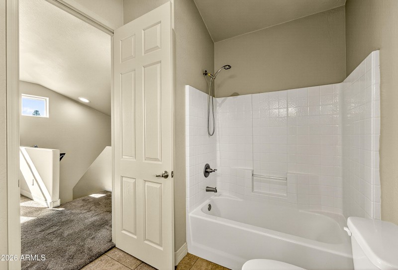 2932-s-presidio-de-calabasas-flagstaff-a