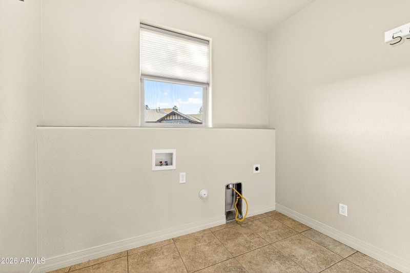 2932-s-presidio-de-calabasas-flagstaff-a