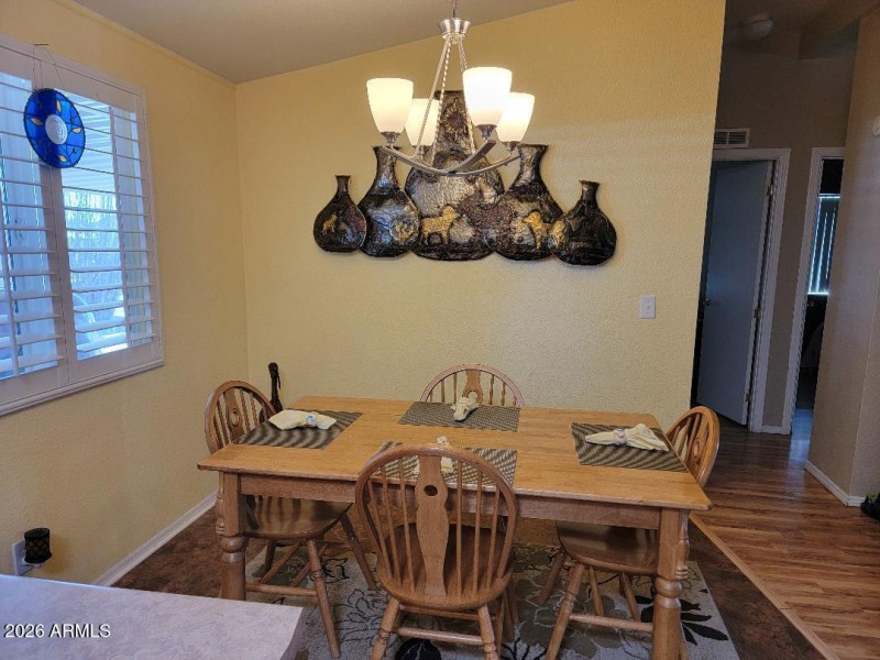 3731 dining area