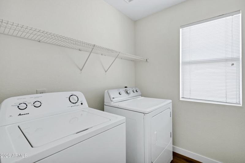 1140 E Ferrara St-30