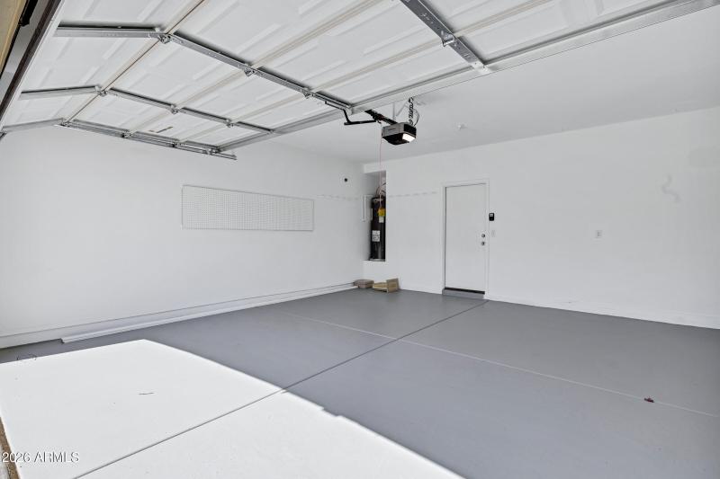 1140 E Ferrara St-31