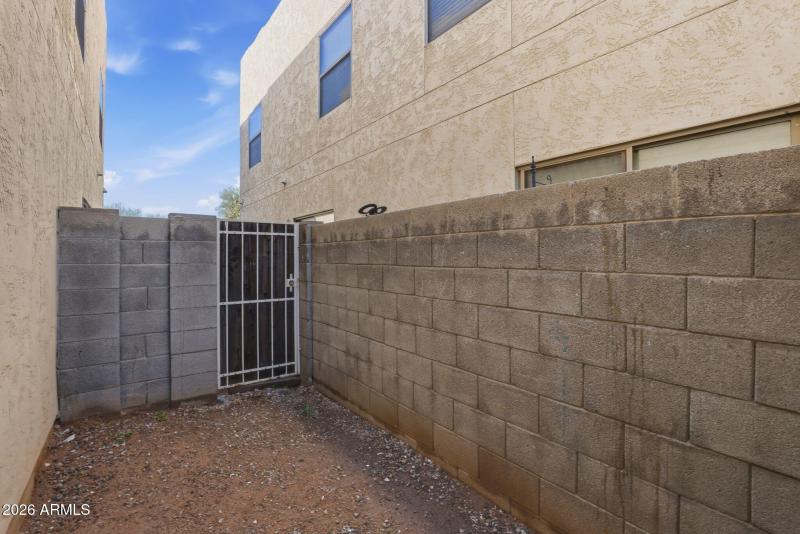 25-web-or-mls-IMG_0102