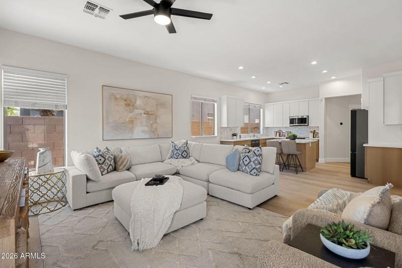 17-web-or-mls-928-w-juniper-ave