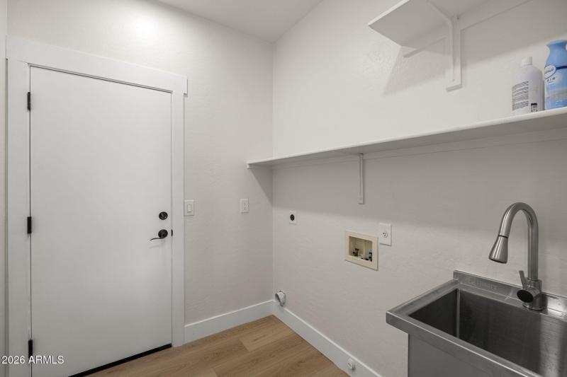 28-web-or-mls-928-w-juniper-ave