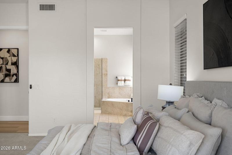 33-web-or-mls-928-w-juniper-ave