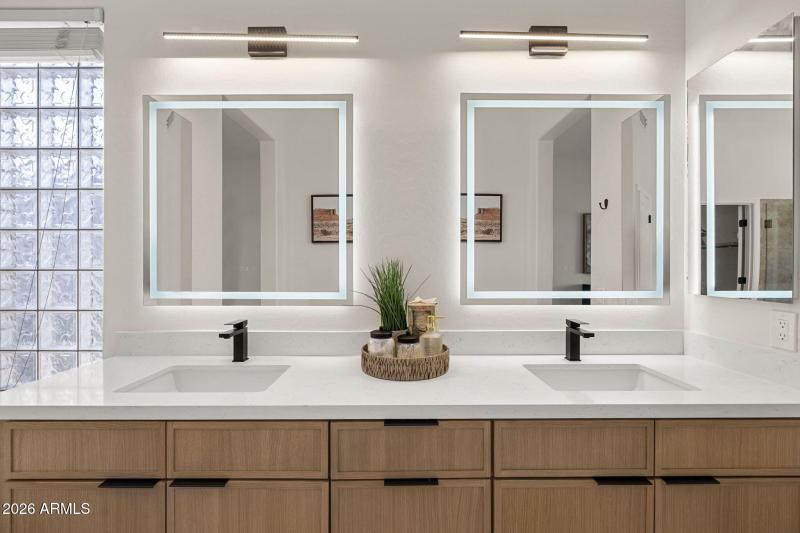 36-web-or-mls-928-w-juniper-ave