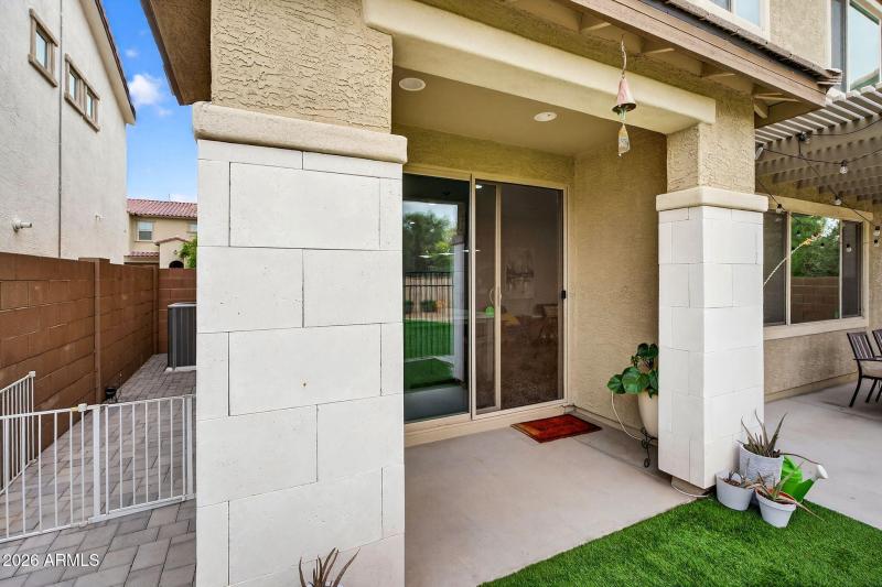 44-web-or-mls-40N Sparrow Ct