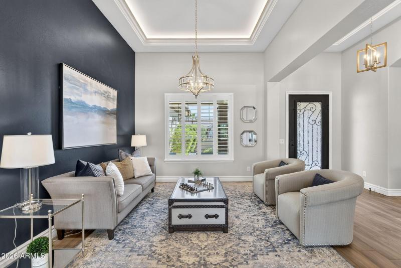 12-web-or-mls-52E Mead Dr