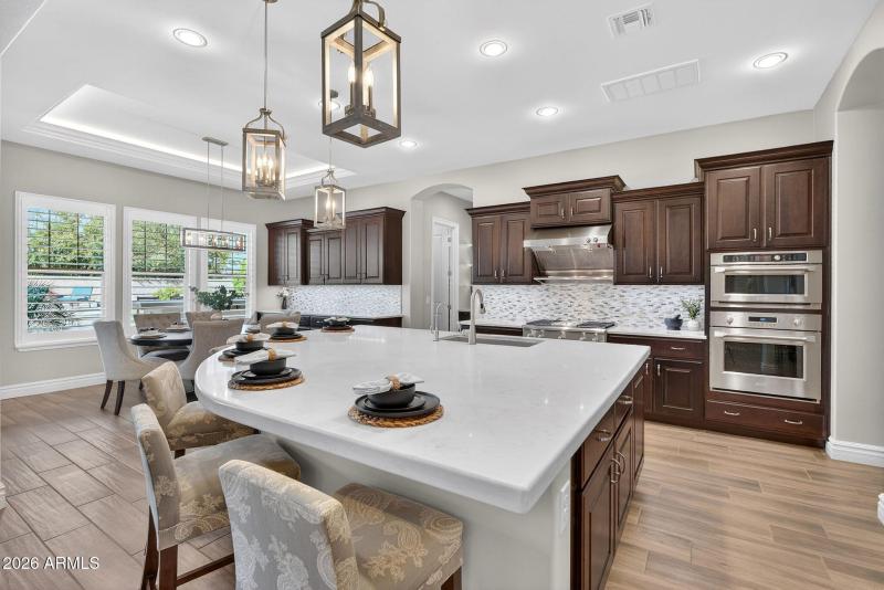 20-web-or-mls-76E Mead Dr