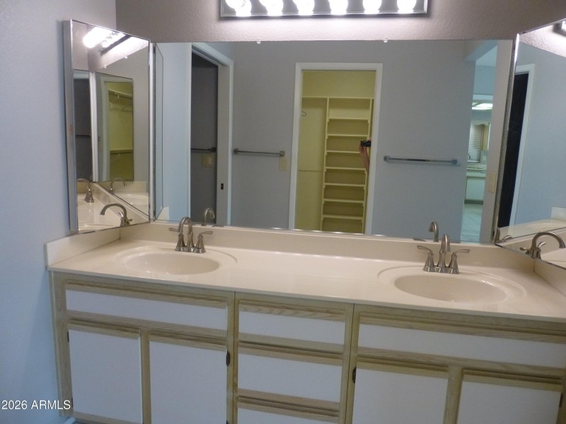 Double sinks