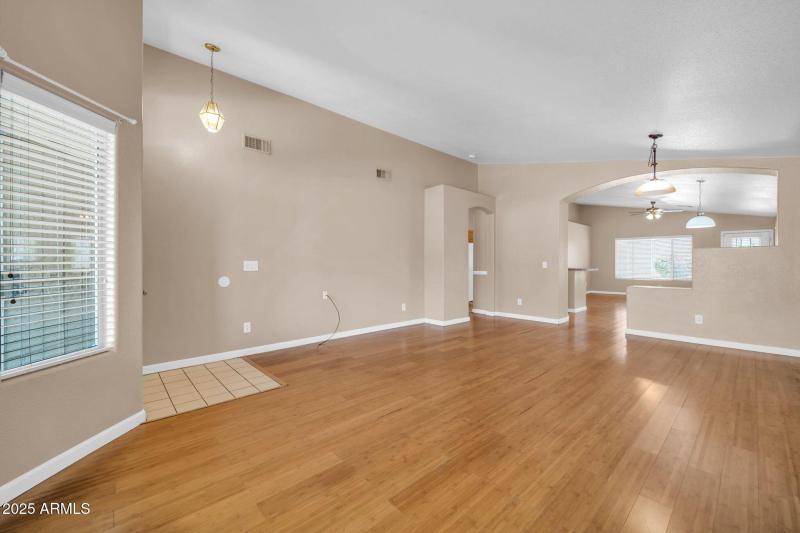 8544 W Cherry Hills Dr-11