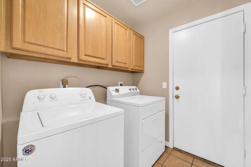 8544 W Cherry Hills Dr-30