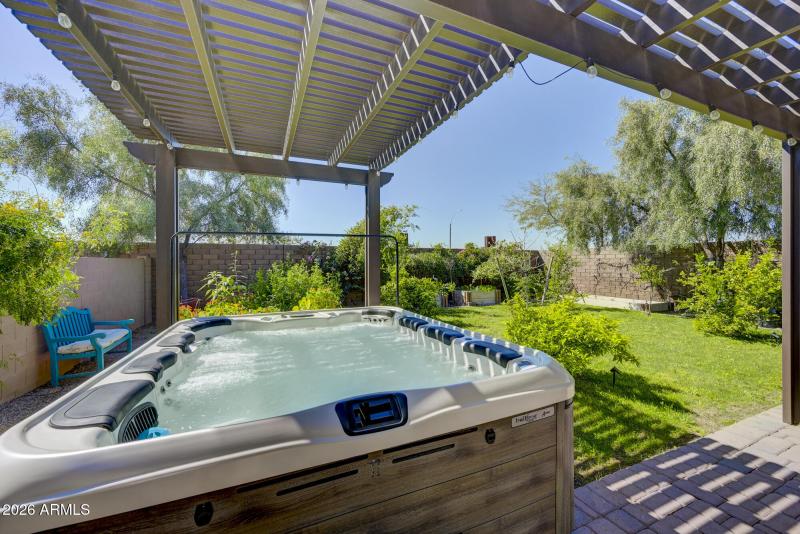 4602 S Flare exteriors-12