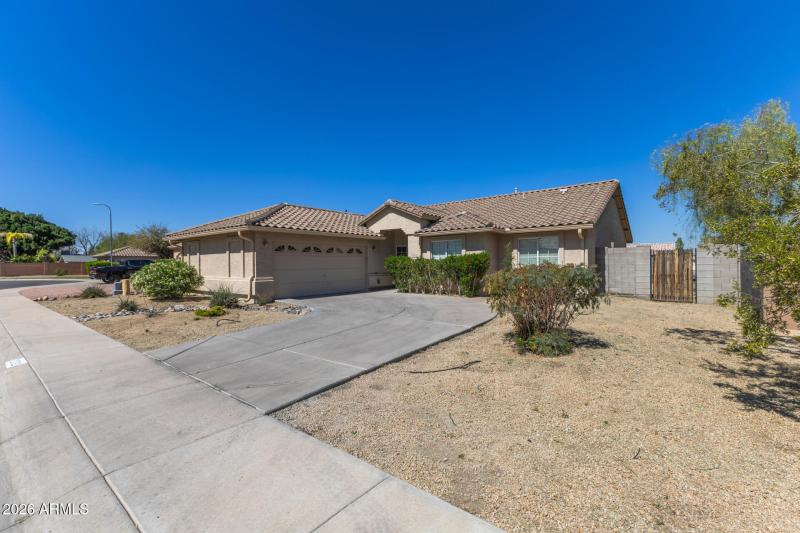 02- 1322 E Harwell Rd, Phoenix 85042