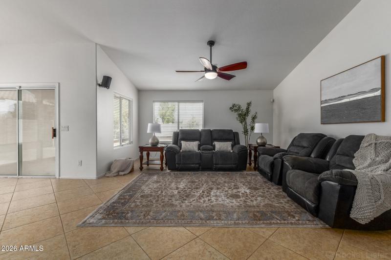 03- 1322 E Harwell Rd, Phoenix 85042